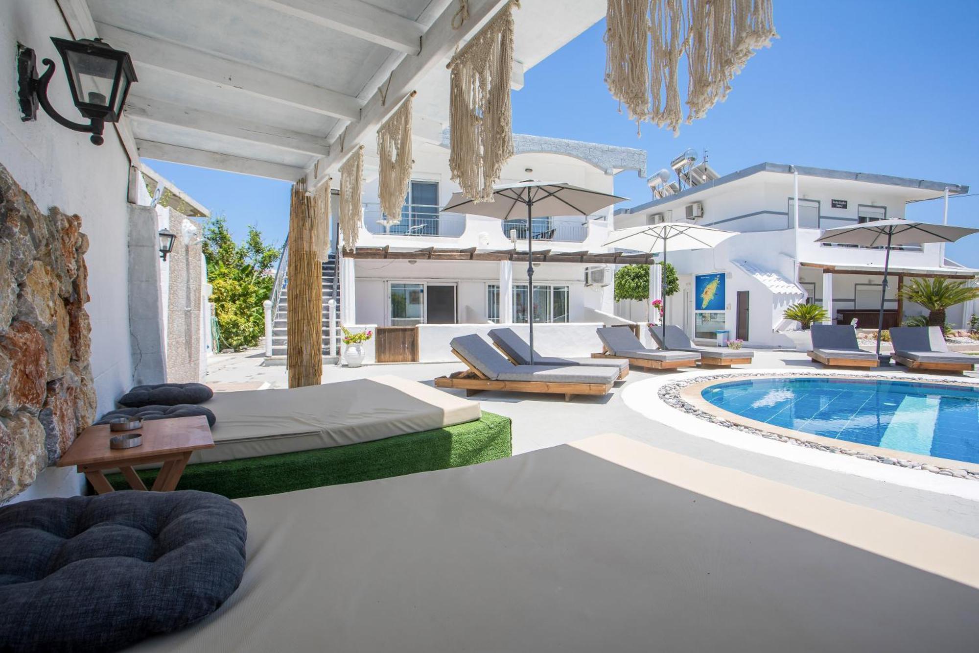 Toula'S Apartments Фалираки Экстерьер фото