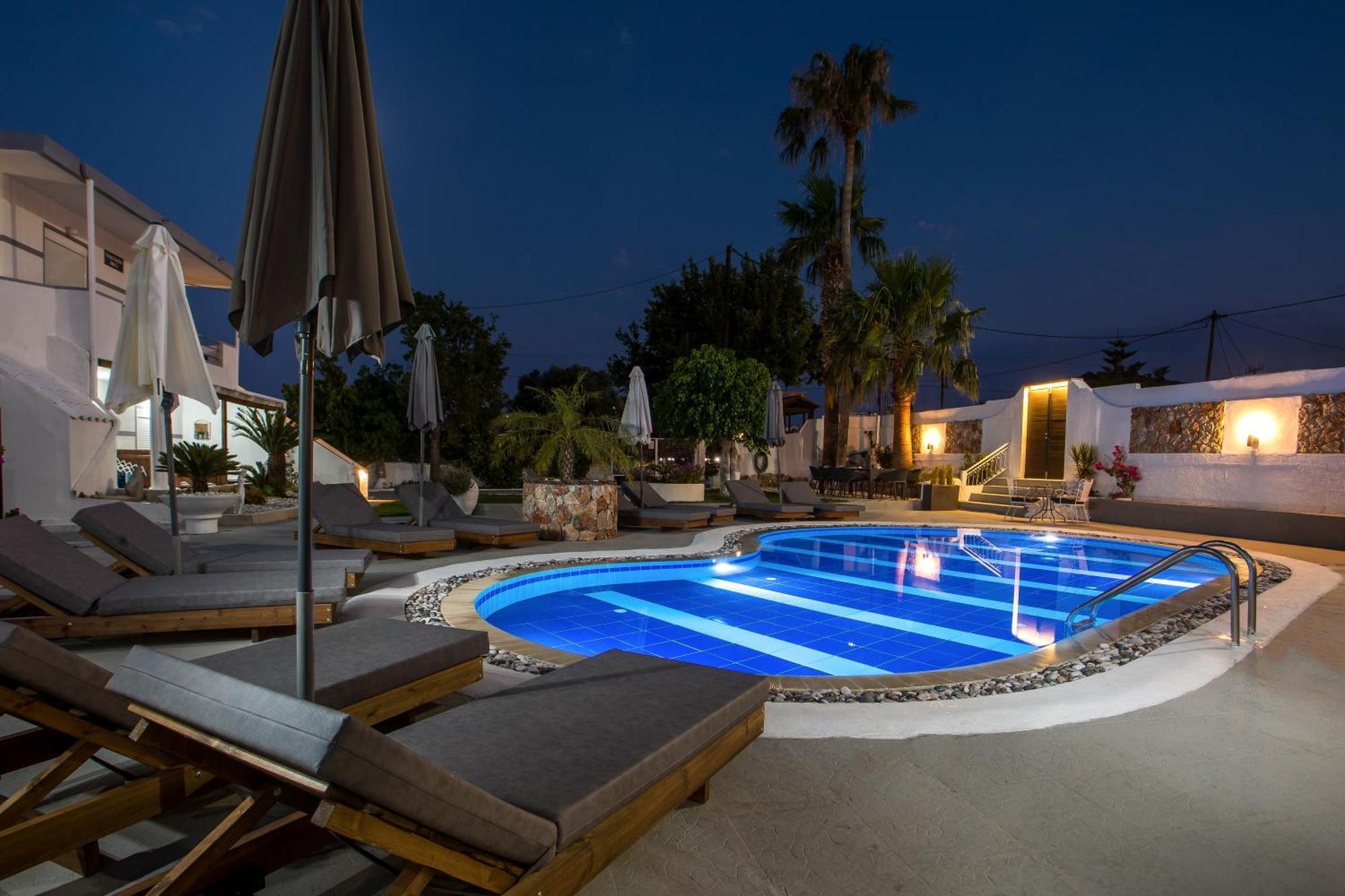Toula'S Apartments Фалираки Экстерьер фото