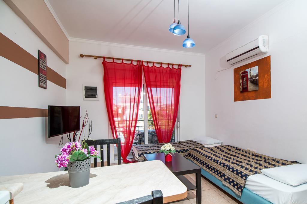 Toula'S Apartments Фалираки Экстерьер фото
