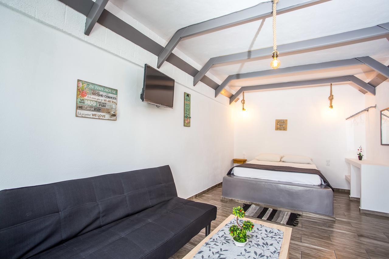 Toula'S Apartments Фалираки Экстерьер фото