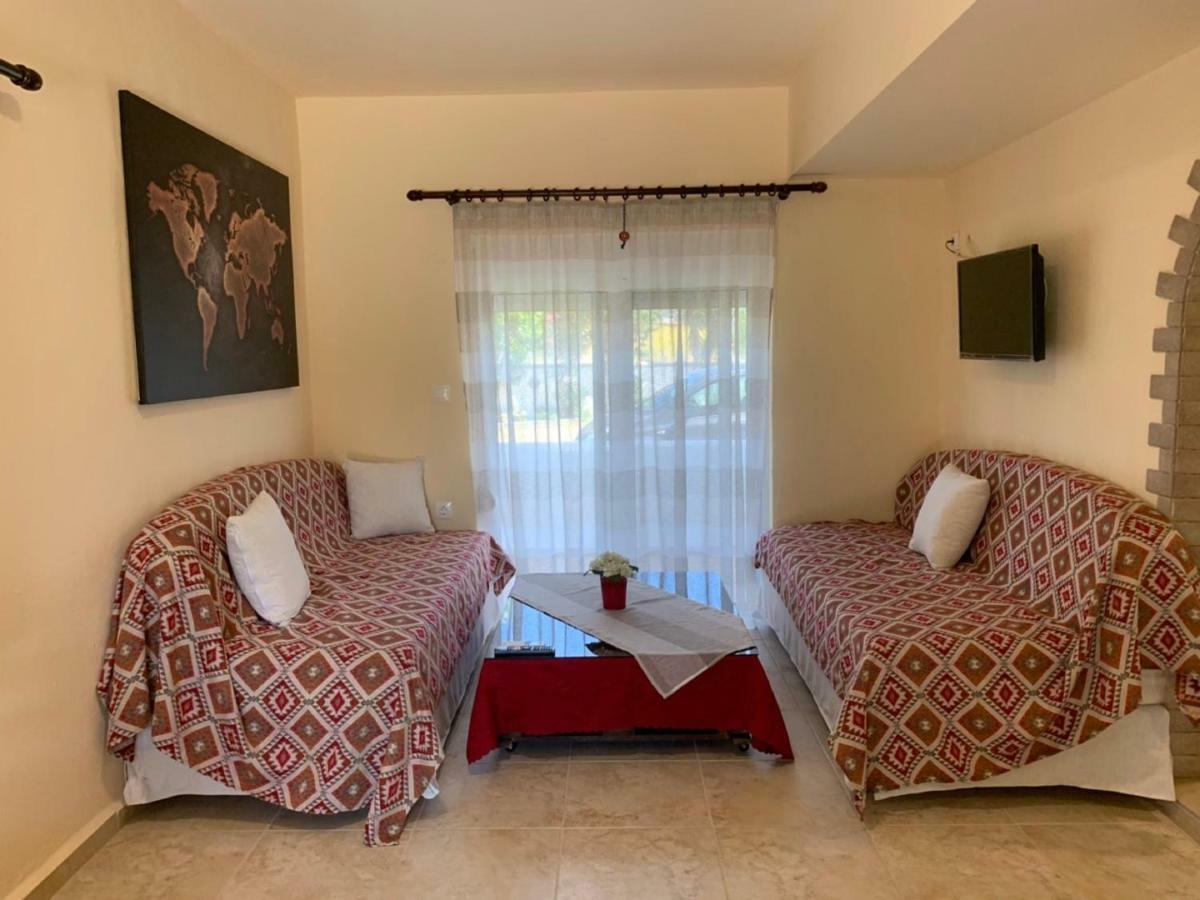 Toula'S Apartments Фалираки Экстерьер фото