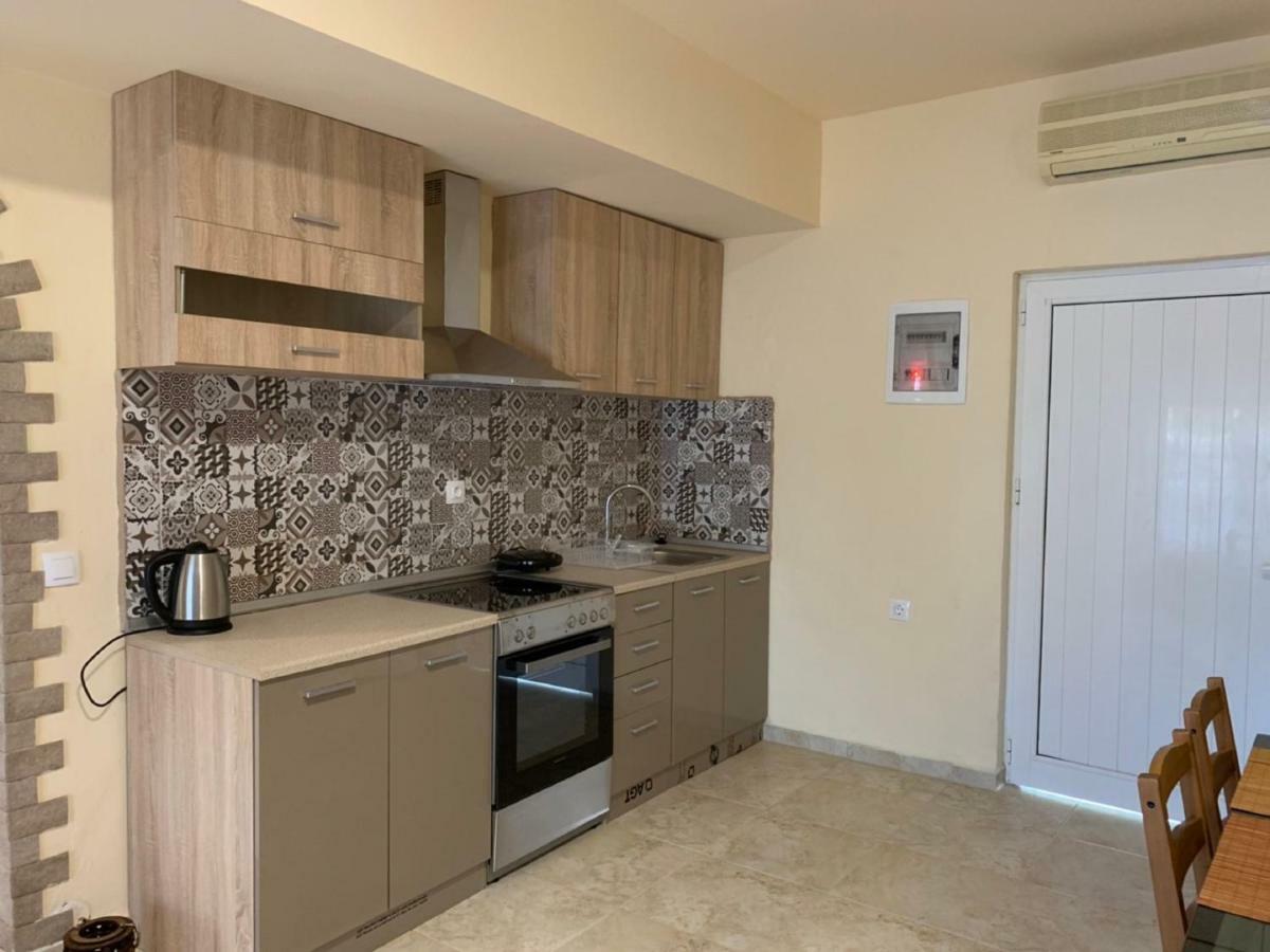 Toula'S Apartments Фалираки Экстерьер фото