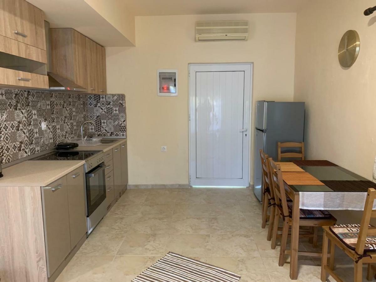 Toula'S Apartments Фалираки Экстерьер фото